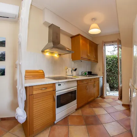 Lefkada Collection *